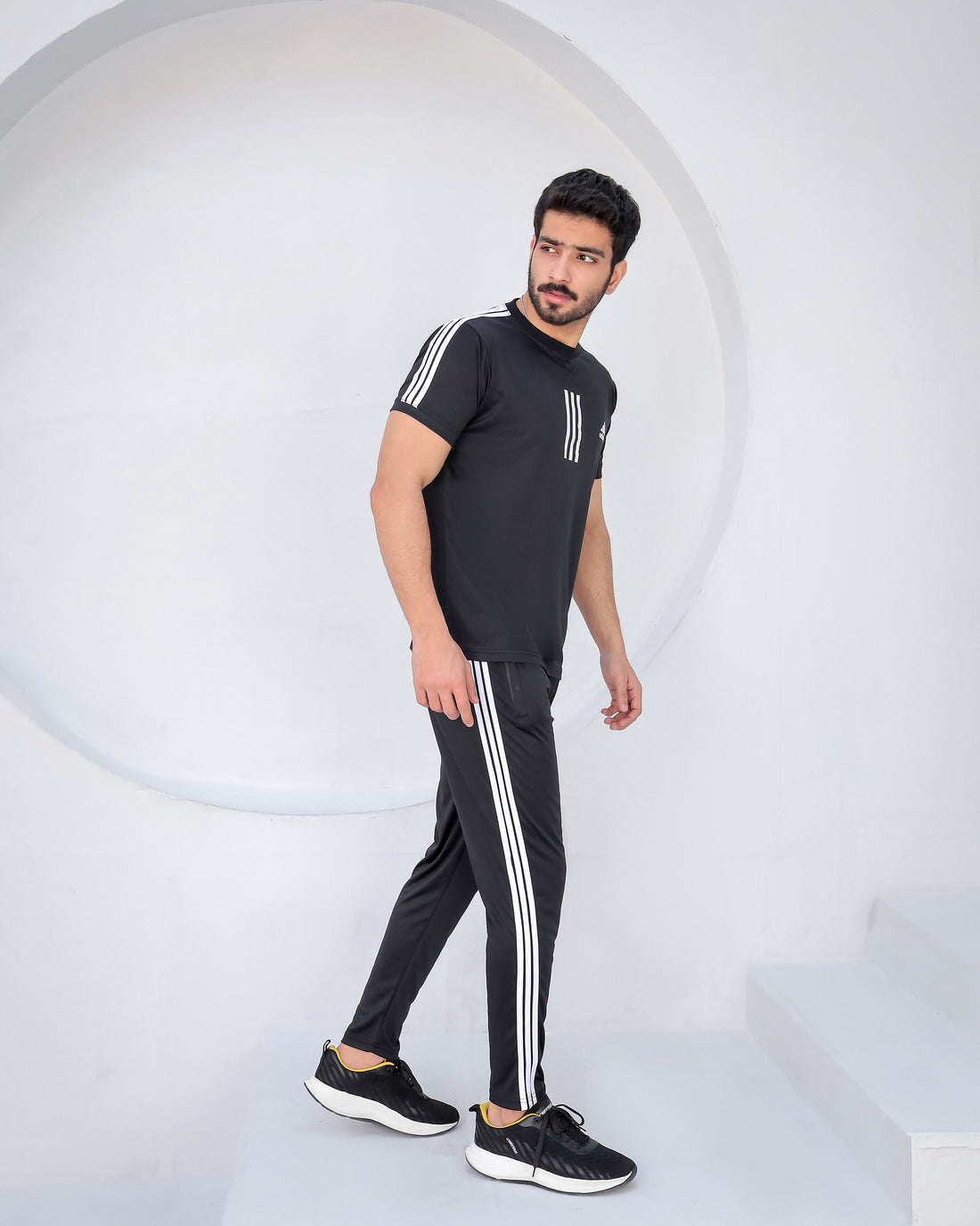 Signature Black-Tracksuit